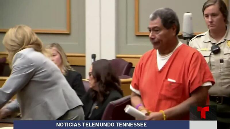 Exprofesor de fútbol se declara culpable de drogar y violar a menores, según documentos