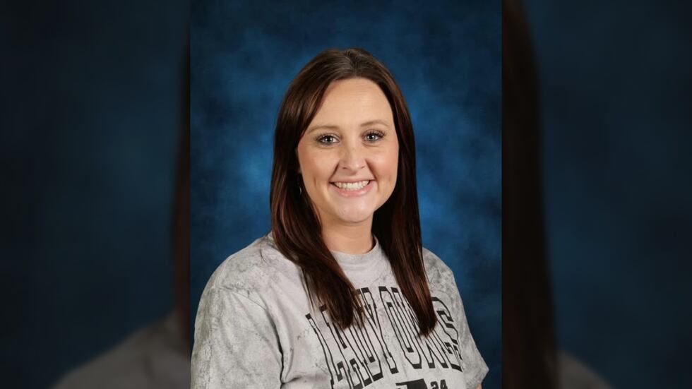 Holly Hill, una docente muy querida en el distrito escolar de Elgin (suroeste de Oklahoma),...